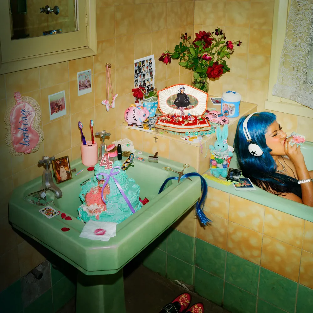 Pre-Order: Ecca Vandal - LOOKING FOR PEOPLE TO UNFOLLOW [Indie Exclusive Bathroom Blue]